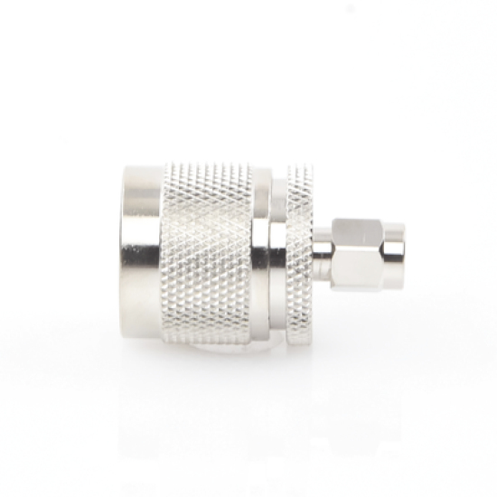 Adaptador en Línea de Conector SMA Macho a N Macho, Níquel/ Oro/ Teflón.