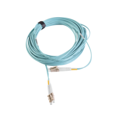 Jumper de Fibra Óptica Multimodo 50/125 XGLO OM3, LC-LC Duplex, OFNR, Color Aqua, 15 Metros