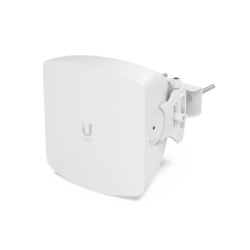 UISP Access Point Multipunto Tecnología Wave en 60 Ghz, hasta 15 estaciones, hasta 5.4 Gbps, respaldo en 5 Ghz. 1 puerto SFP+ 10G, 1 puerto 2.5g Gbps, con GPS