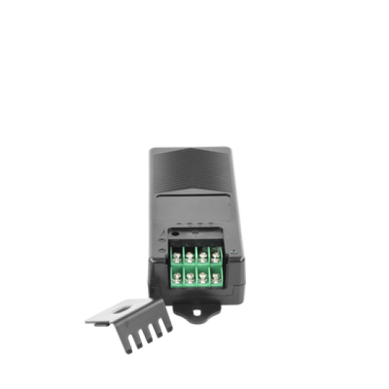 Fuente de Alimentación de 4 Salidas de 11 - 15 Vcc / 5 Amper /  Voltaje de Entrada 110- 240 Vac / Fusible Termico PTC Integrado para Protección / Salida de Voltaje Inteligente hasta 3 Amper por Salida