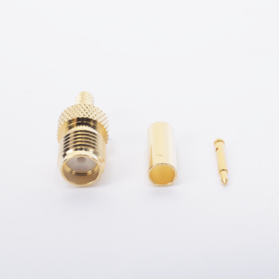 Conector SMA Hembra Inverso de anillo plegable para cable RG-174/U, BELDEN 8216.