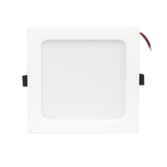 Spot Cuadrado Empotrable / 17.5 x 17.5 cm / Luz Fría / 110 V / 15 W / 1200 lúmenes / 25000 hrs / Ángulo de apertura 120° / IP20