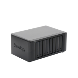 Servidor NAS de escritorio con 8 bahías / Expansible a 18 bahías / Hasta 256 TB / 8GB de RAM