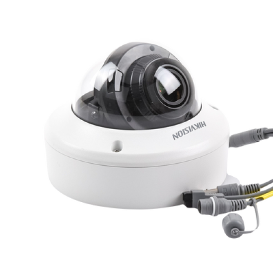 Domo TURBOHD 4K (8 Megapixel) / Lente Mot. 2.7 a 13.5 mm / 40 mts IR EXIR / IP67 / 12 Vcc / 24 VCA / TVI-AHD-CVI-CVBS / 9 a 15 Vcc
