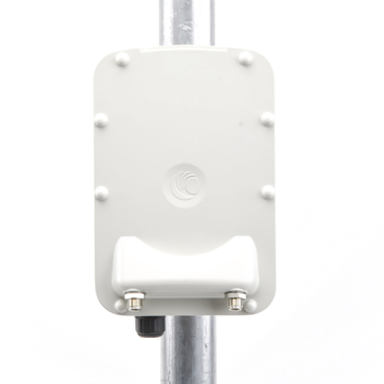 PTP-550  Hasta 1.36 GBps / 4910 - 6200 MHz / 802.11 AC Wave 2  MU-MIMO 4: 4x4 / BackHaul Conectorizado (C050055H014A)