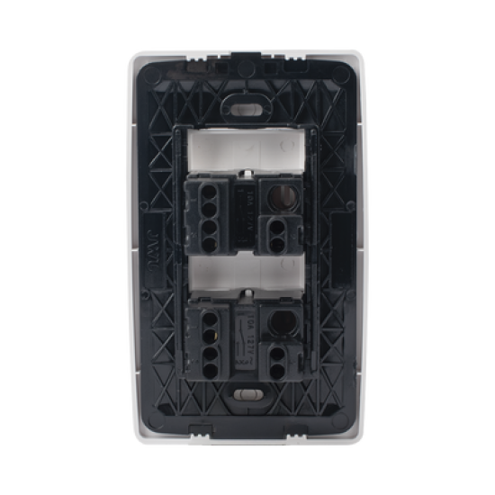 Apagador Escalera Doble de 10 A/ 127 V CA ~ 60 Hz / 1 1/2 Módulos / Color Blanco.