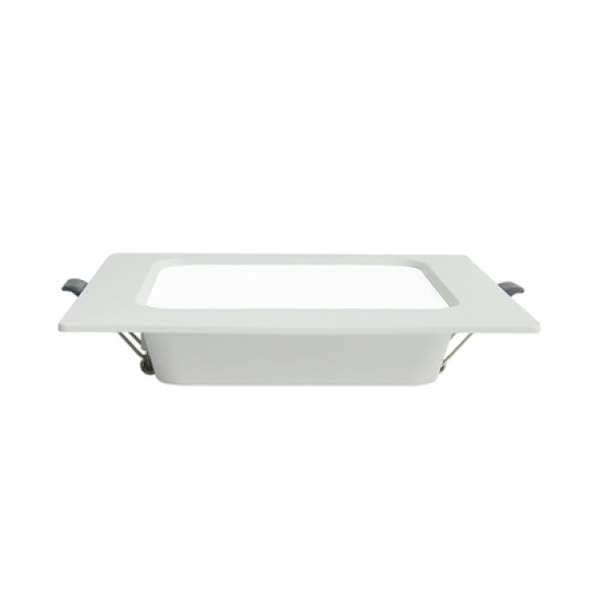 Spot Cuadrado Empotrable / 30 x 30 cm / Luz Fría / 110 V / 24 W / 2040 lúmenes / 25000 hrs / Ángulo de apertura 120° / IP20