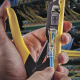 Ponchadora/Pelacables/Cortacables con Matraca para Conectores Pass-Thru RJ45