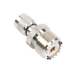 Adaptador en Línea de Conector Mini UHF Macho a UHF Hembra (SO-239), Níquel/ Oro/ Teflón.