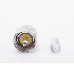 Conector UHF Macho (PL-259) de Anillo Plegable para Cable Coaxial RG-8/X, 9258, LMR-240,  Níquel/ Plata/ Baquelita.