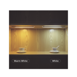 Luminario LED Tipo Regleta / 572 x 24 x 24 mm / 127 Vca / Luz Blanca 6 500 K / 900 lm.