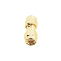 Adaptador Tipo Barril, de Conector SMA Macho a SMA Macho, Oro/ Oro/ Teflón.â€‹