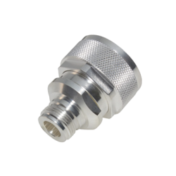 Adaptador en Línea de Conector DIN 7-16 Macho a N Hembra, Plata/ Plata/ Teflón.
