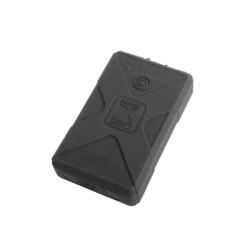 Batería de respaldo Li-Ion 12,000 mAh con cubierta plástica protectora y salida USB para cargar dispositivos inalámbricos