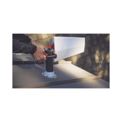 Antena Direccional de Banda Ancha de Alto Desempeño, 698-960 MHz / 1695-2700 MHz, conector F hembra. 75 Ohm de impedancia.