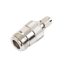 Adaptador en Línea, de Conector SMA Macho Inverso a N Hembra, Níquel/ Oro/ Teflón.