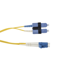 Jumper de Fibra Óptica Monomodo (OS2), XGLO, Riser, LC/UPC-SC/UPC Duplex, OFNR, Color Amarillo, 1 Metro