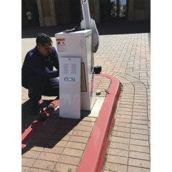 Barrera Vehicular / Opción de Mástil de hasta 8 Metros / Motor 1HP / 115v Uso Continuo Intensivo / 5 Años de Garantía